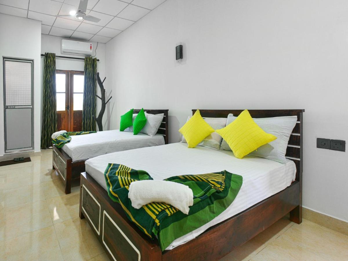 Antharaa Villa Anuradhapura Esterno foto