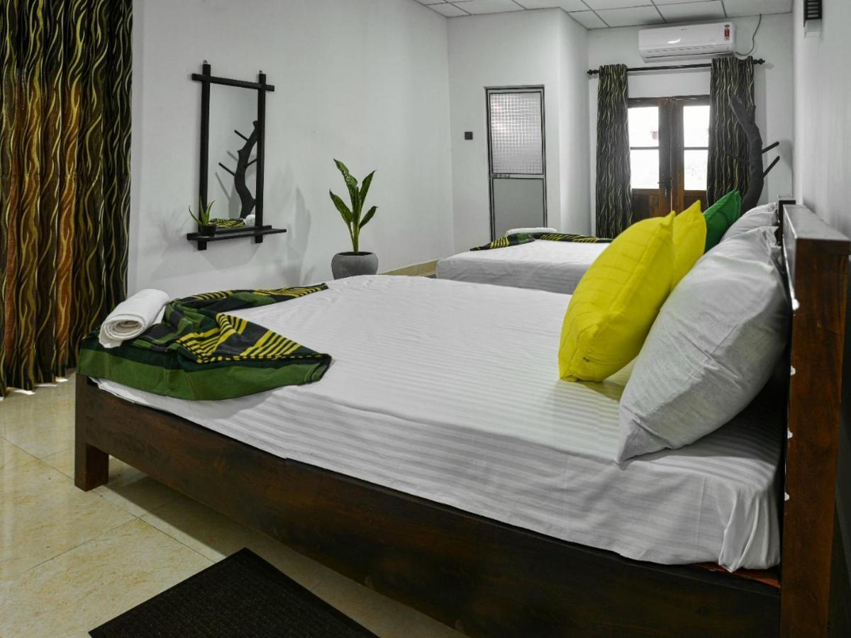 Antharaa Villa Anuradhapura Esterno foto